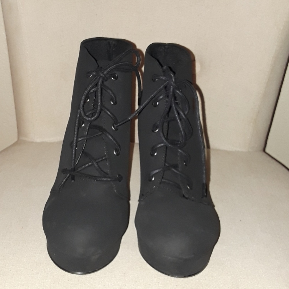 Platform booties